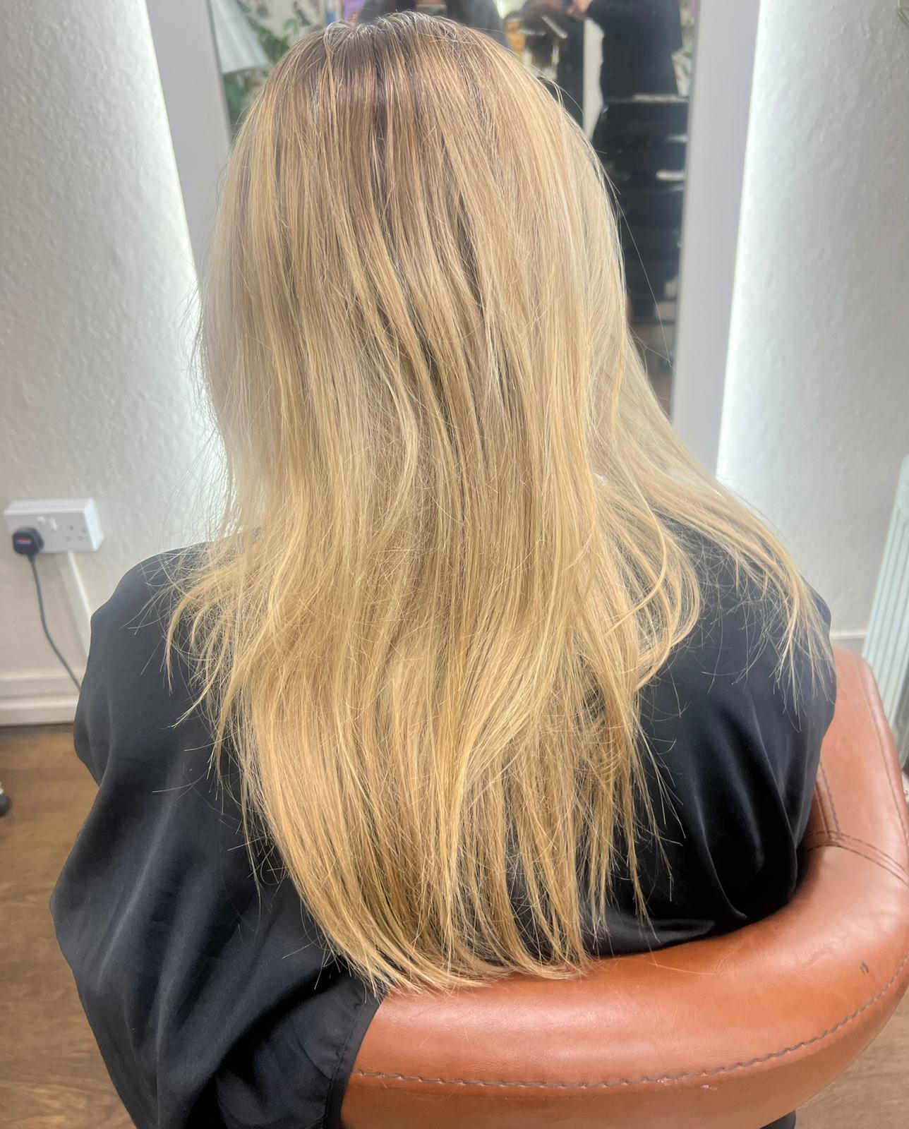 Blonde alternating colour before