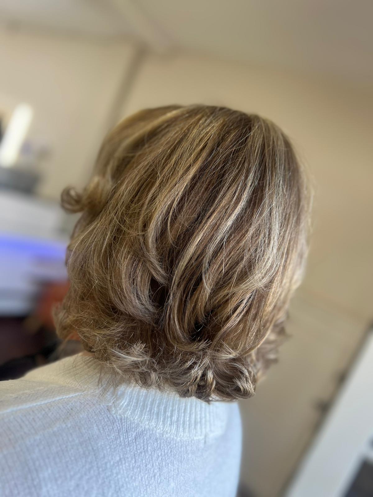 Full head babylights with regrowth colour in between