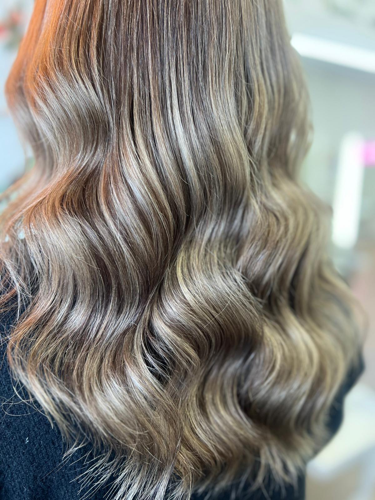 Root colour lowlights and tone