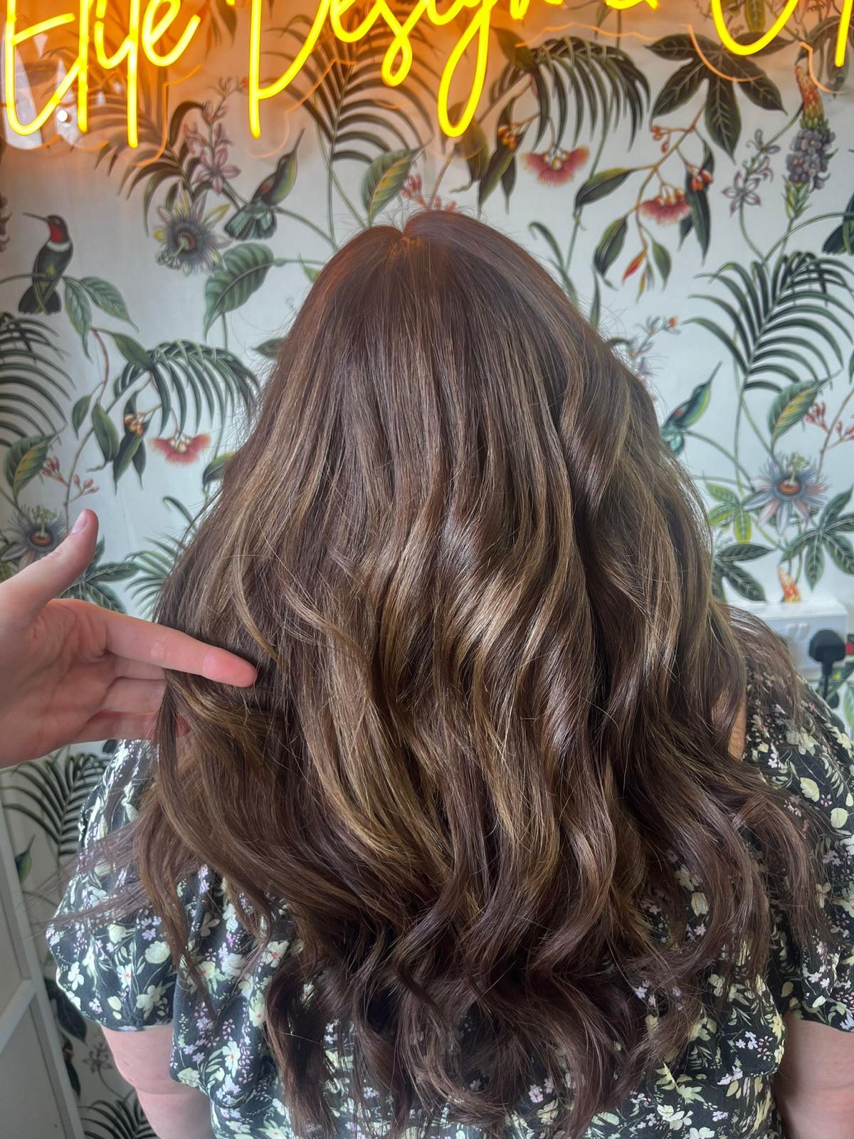 hair extensions and refresh colour